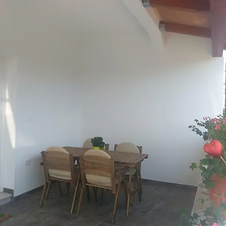 Apartment Ivana *